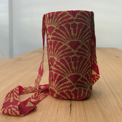 Mochila Roja & Dorada