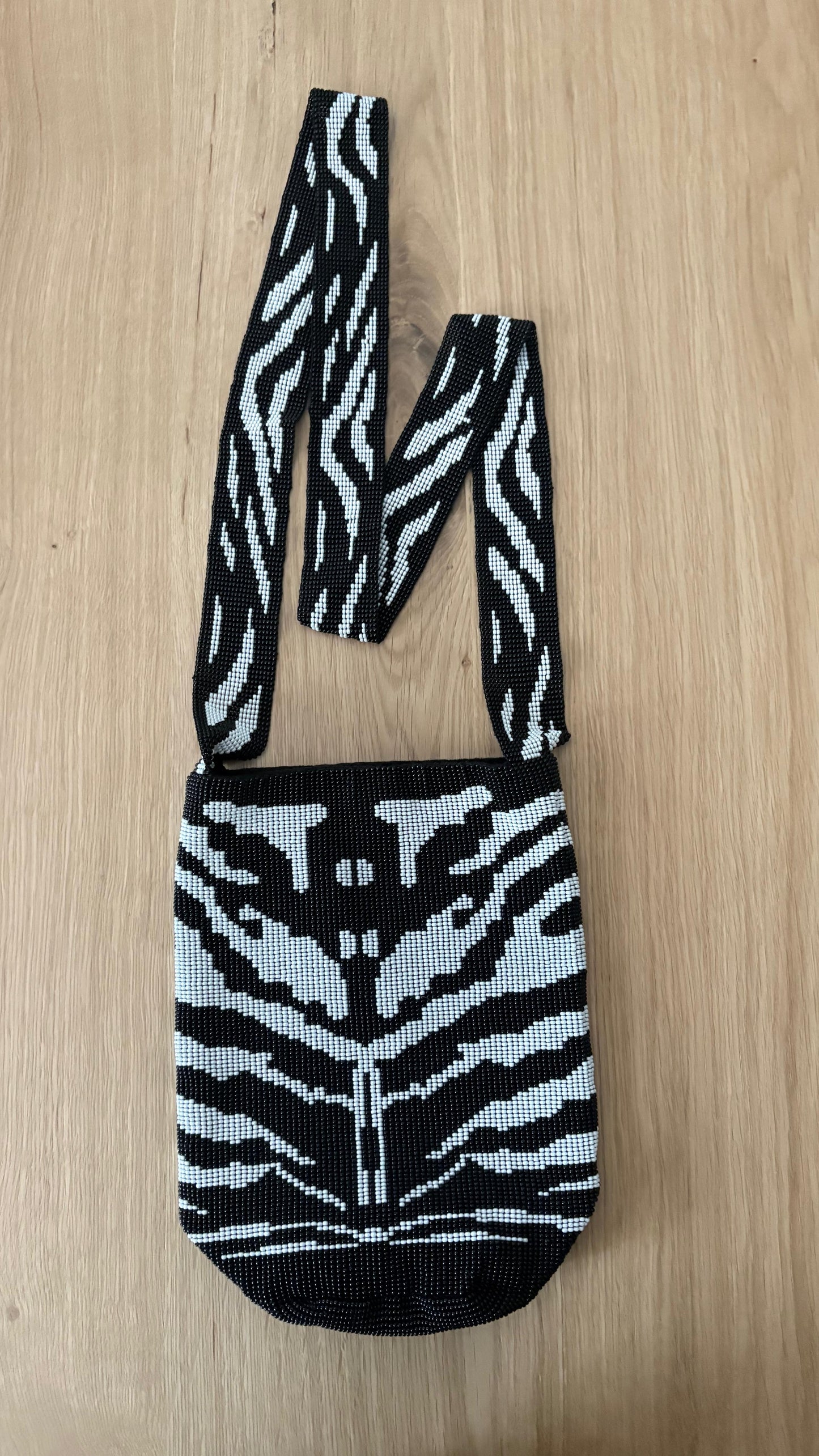 Mochila Negra & Blanca
